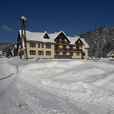 Guest house Dom Wypoczynkowy Szymanowka