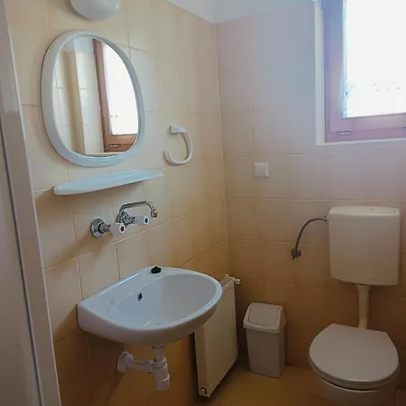 Dom Wypoczynkowy Szymanowka Guest house