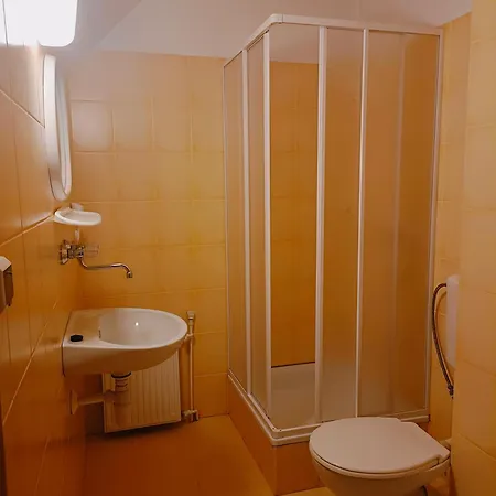 招待所 Szymanowka 3*